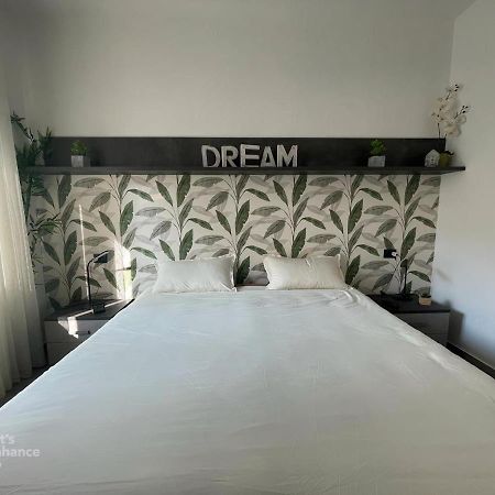 R39 Modern Apartment With Private Parking Milano Exterior foto